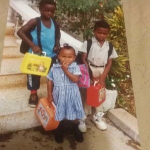 Meet your Posher, Devonia